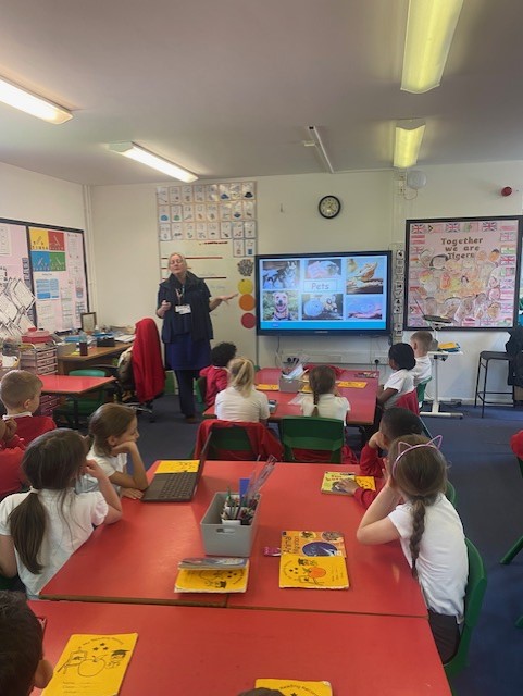Picture of the RSPCA providing information to a class of KS2 children